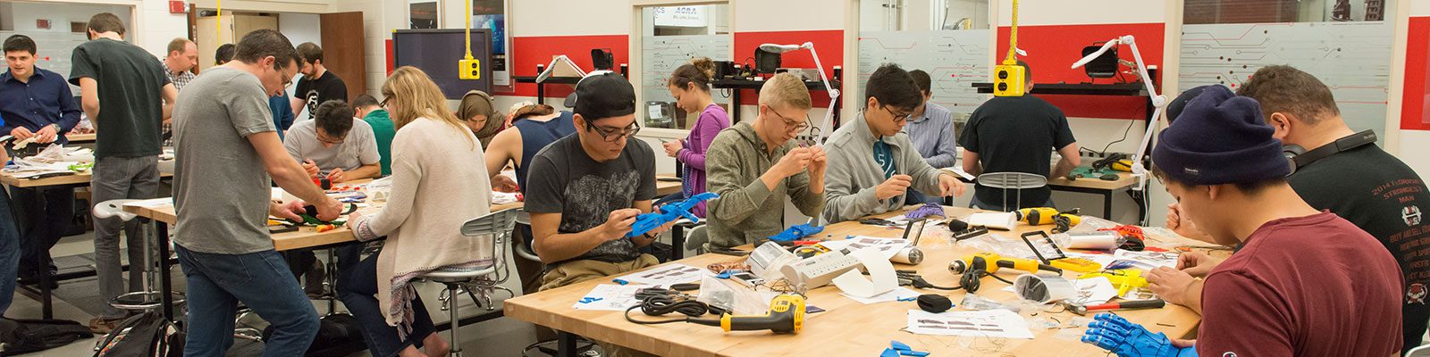 Engineering-Header-1600×400-CECS-buildhandclass-1600×400